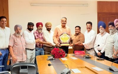 मॉडल टाउन शॉपकीपर्स वेलफेयर एसोसिएशन ने नगर निगम कमिश्नर संदीप रिशी का किया स्वागत