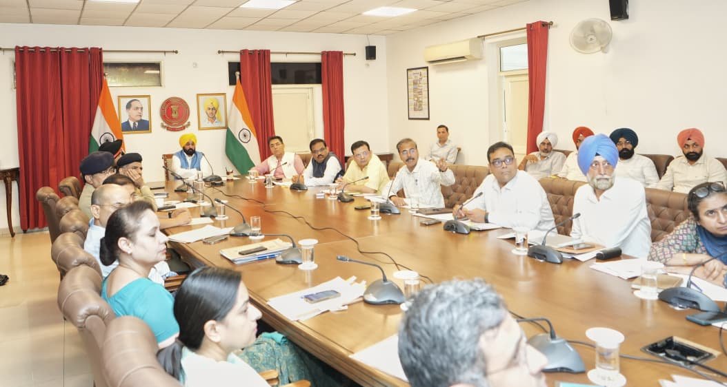पंजाब में बाढ़ राहत कार्यों की निगरानी के लिए उच्च स्तरीय समिति गठित : CM भगवंत मान