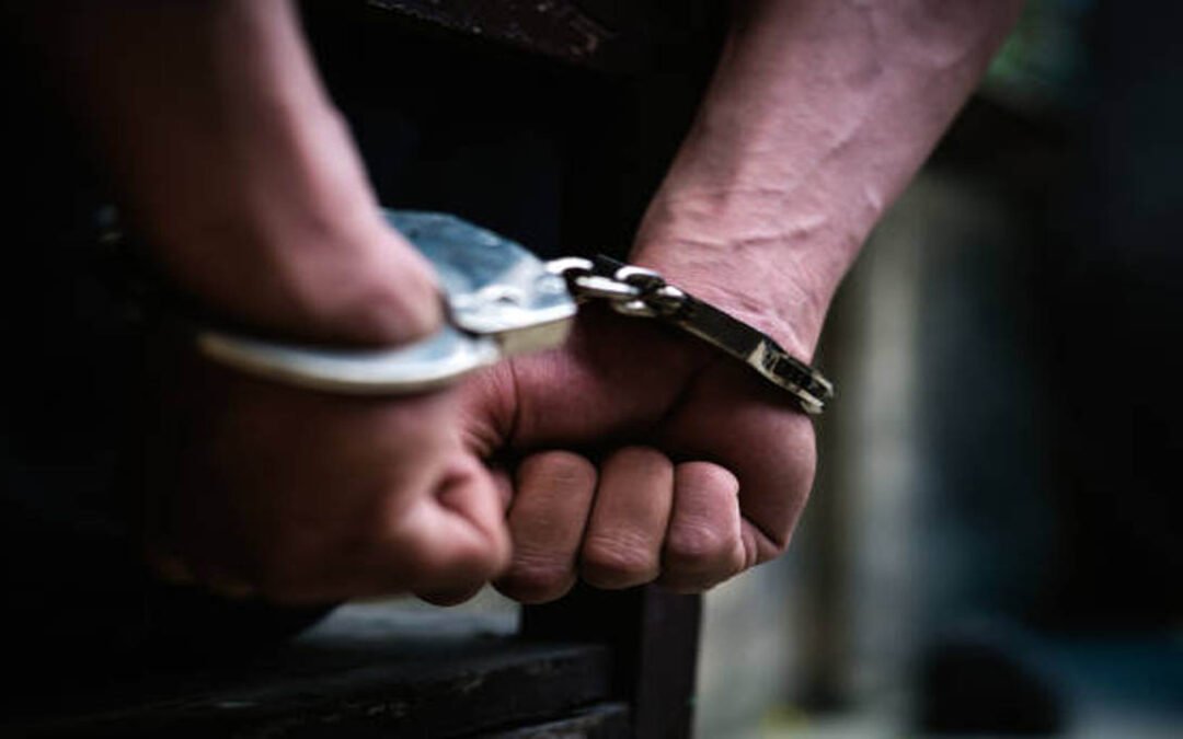ज्वैलरी शॉप से सोना चुराकर दो प्लॉट खरीदे, जीजा बना साजिश में भागीदार – पुलिस ने किया भंडाफोड़