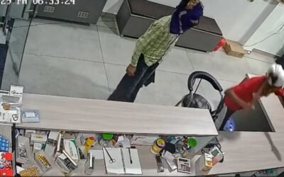 जालंधर में फिल्मी स्टाइल में लूट की वारदात, मेडिकल स्टोर में घुसकर दुकानदार पर हमला