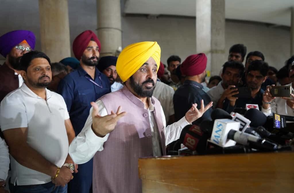 पंजाब सरकार का बड़ा फैसला: ‘जिसदा खेत, उसदी रेत’ योजना के तहत किसानों को ₹7200 प्रति एकड़