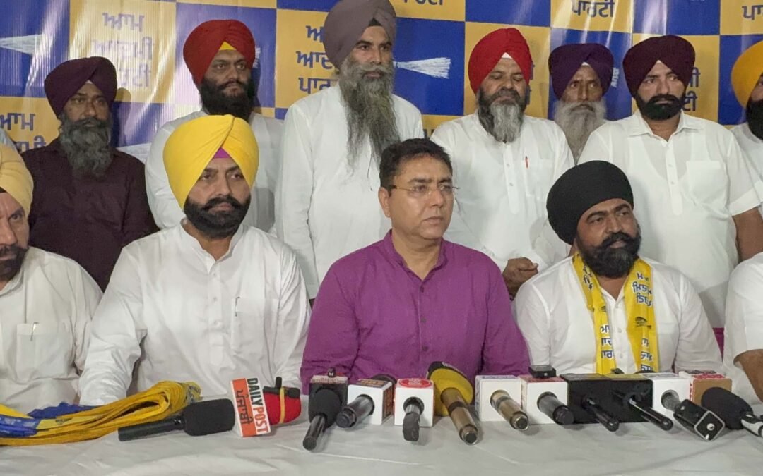 तरनतारन में कांग्रेस को बड़ा झटका! नेता हरपाल सिंह आम आदमी पार्टी में हुए शामिल