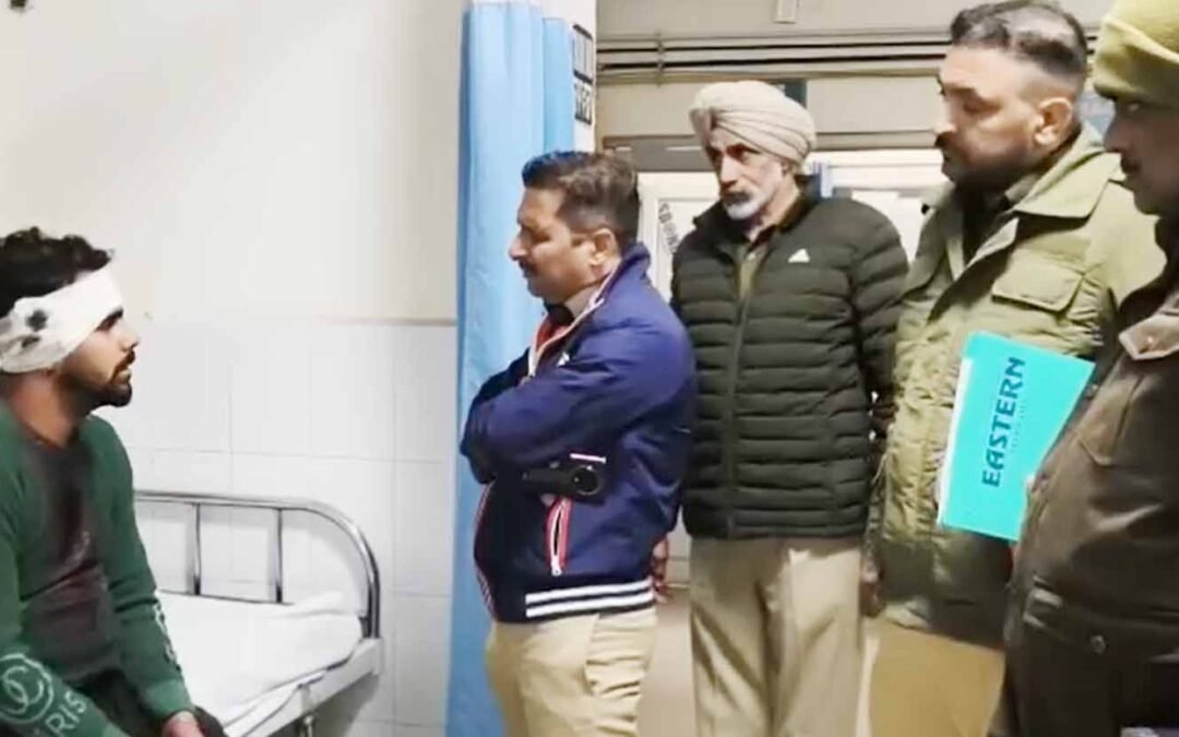 फिल्लौर में फाइनेंस कंपनी कर्मचारियों से दिनदहाड़े लाखों की लूट, कार घेरकर हमला, एक गंभीर घायल