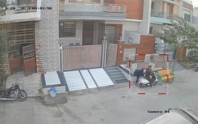 15 दिन पहले रखी थी नेपाली नौकरानी, ख़ाने में मिला कर गई कांड