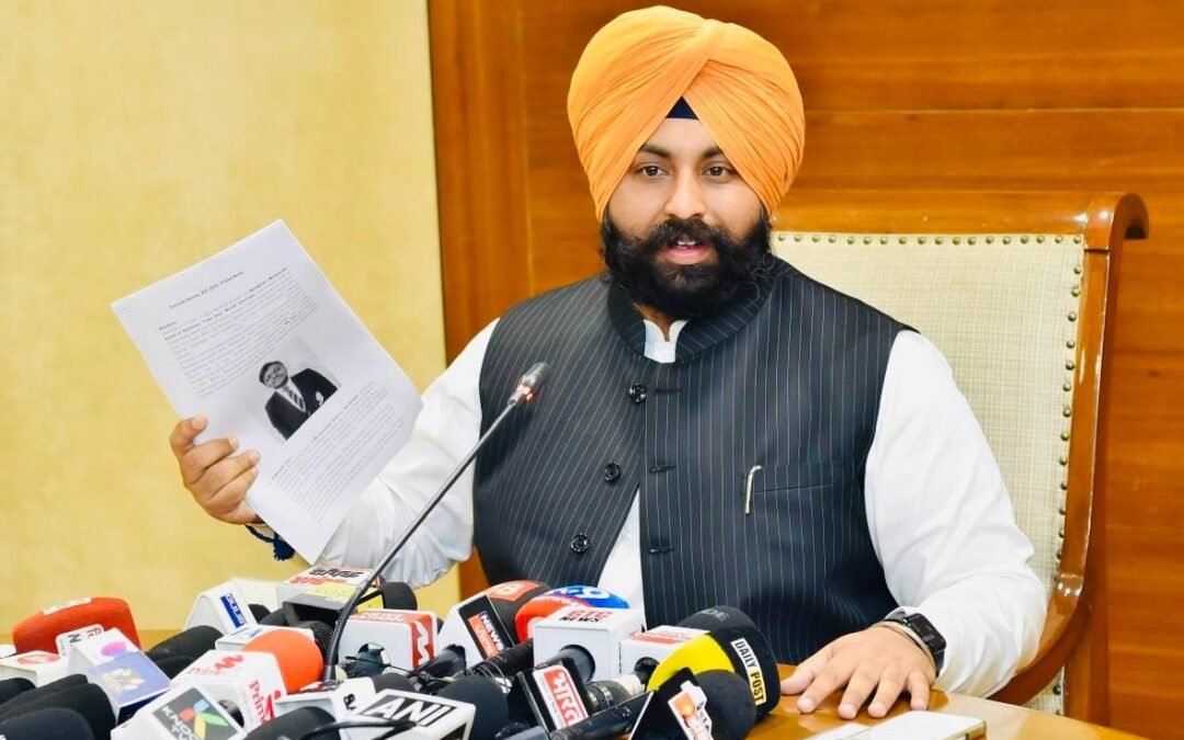 जेईई मेन 2026 में पंजाब के सरकारी स्कूलों का कमाल, 305 छात्रों ने पहली कोशिश में पाई सफलता