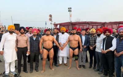 घराचों में महाकुश्ती दंगल की धूम, विजेता को मिला फोर्ड ट्रैक्टर