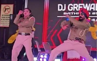 Bathinda Bhangra Controversy: पुलिस वर्दी पहनकर स्टेज पर डांस करने का वीडियो वायरल, उठे सवाल