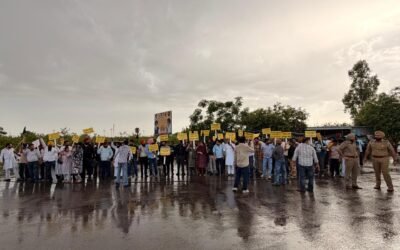 कुराली में हरियाणा CM नायब सैनी का जोरदार विरोध, AAP कार्यकर्ताओं ने दिखाए काले झंडे