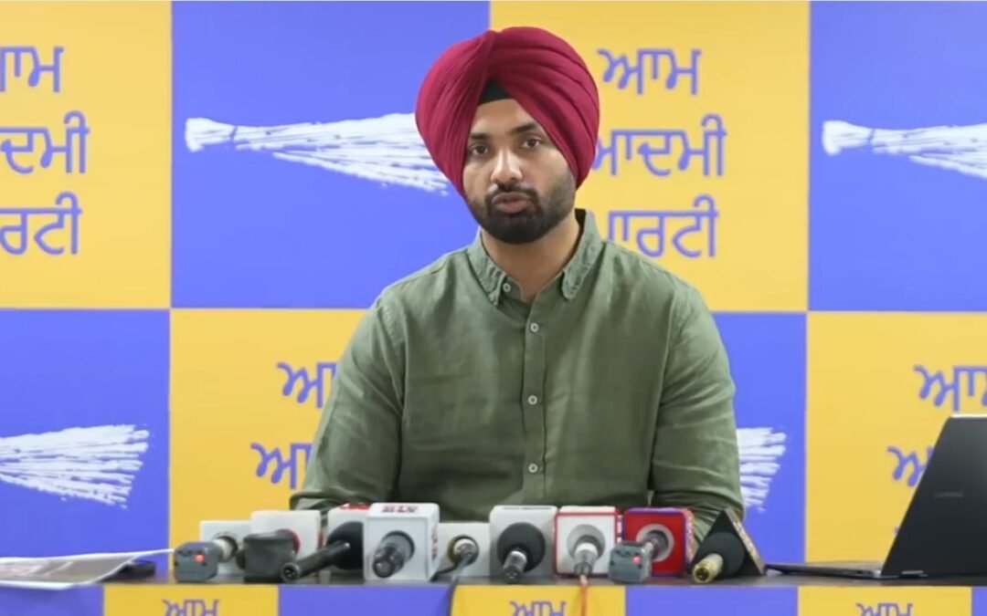 पंजाब राजनीति में भूचाल! खैरा परिवार पर पंचायत ज़मीन कब्ज़े के आरोप, AAP नेता घुम्मण की खुली चुनौती