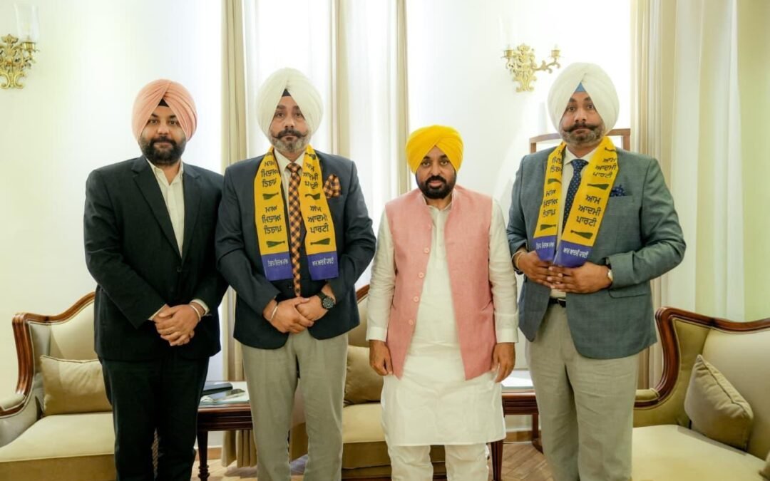 पंजाब में ‘आप’ को बड़ी मजबूती: एडवोकेट जीएस घुम्मण और जीपीएस घुम्मण पार्टी में शामिल