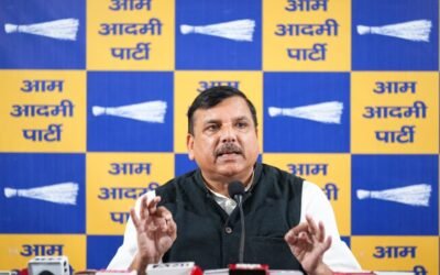 AAP का बड़ा कदम: 7 सांसदों की सदस्यता रद्द करने की मांग, सियासत में घमासान तेज