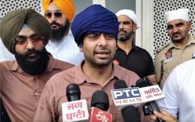 दरबार साहिब पहुंचे मनकीरत औलख, नई EP की सफलता के लिए टेका माथा