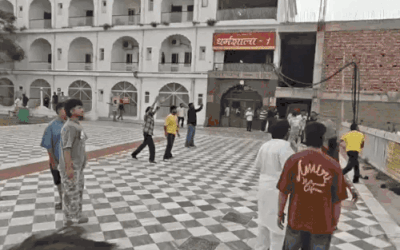 शुक्राना यात्रा के दौरान बवाल, दो गुटों के बीच चलीं ईंटें; पुलिस ने संभाला मोर्चा
